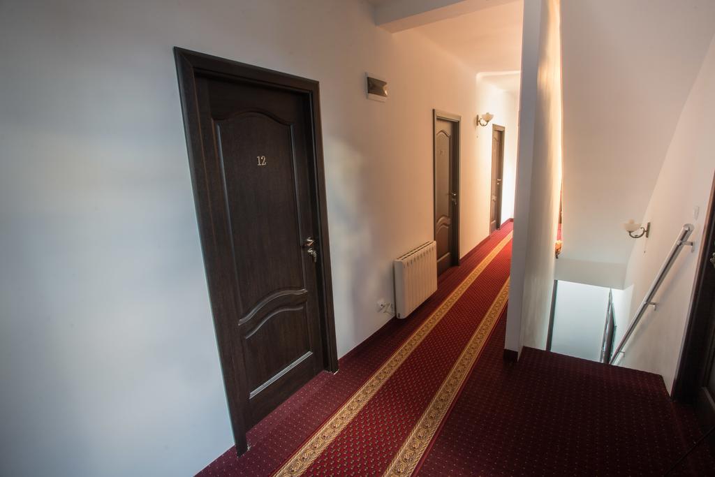 La Vila Maria Bucharest Exterior photo